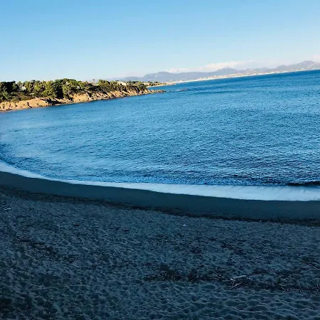 Corniche Des Cigales *